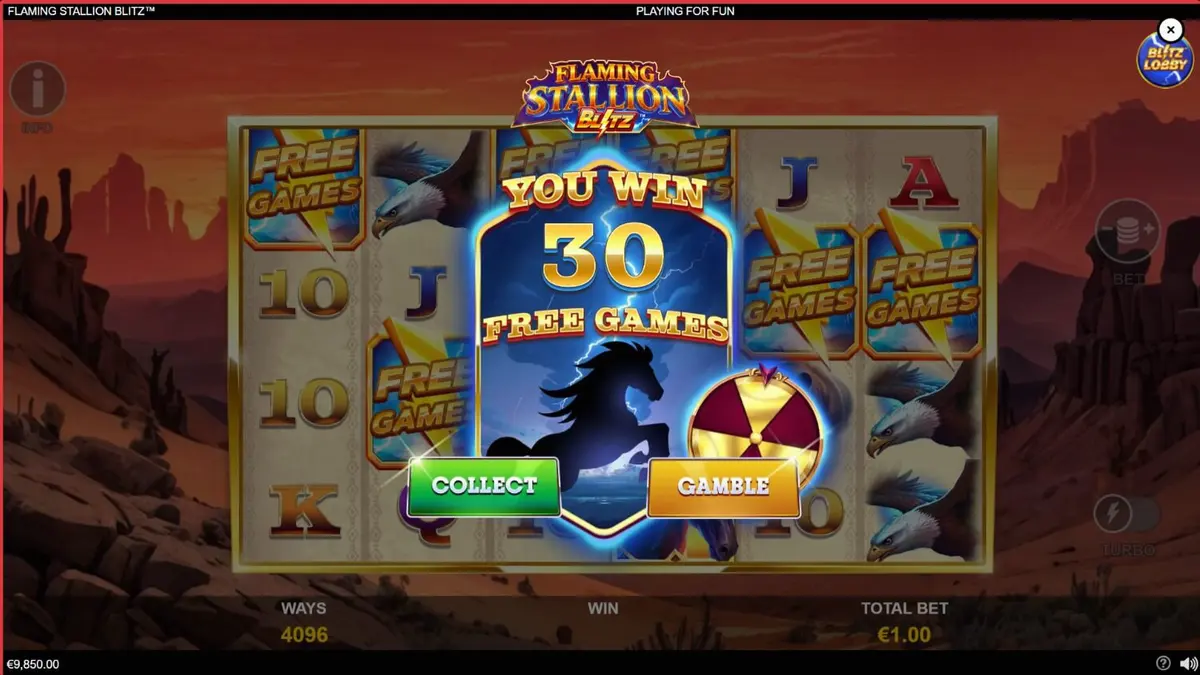 Pemandangan gurun yang berapi-api dengan simbol Flaming Stallion di Flaming Stallion Blitz
